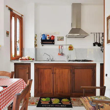 Locazione Turistica Casa Gabriella * 阿祖罗港